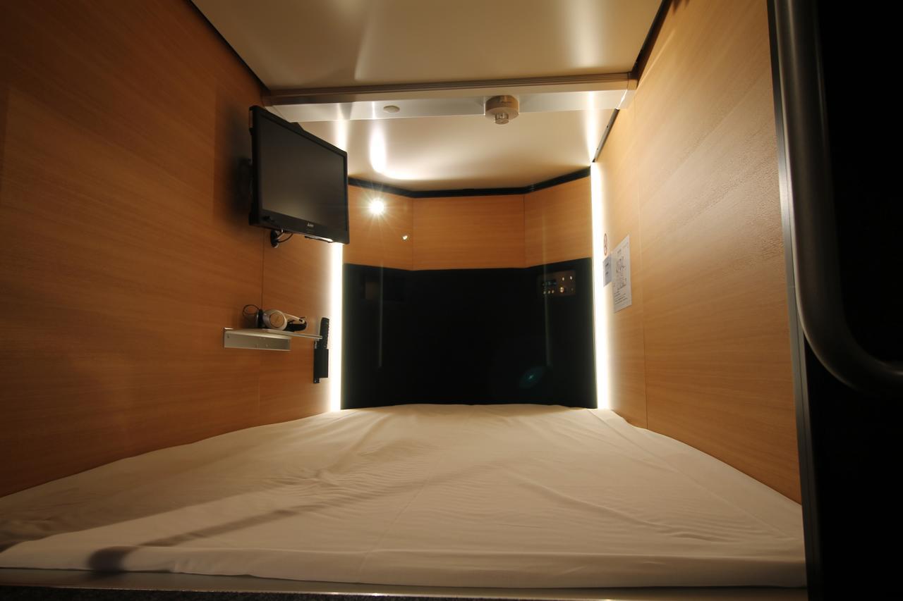 Sejour Inn Capsule Hiroshima Buitenkant foto